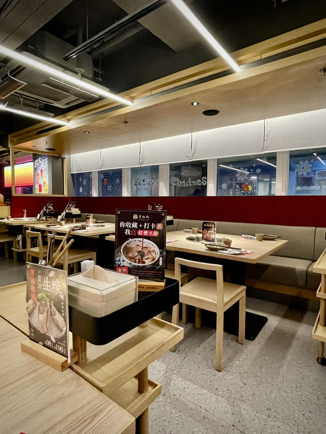 恭喜方叔叔上個月銅鑼灣新店開業喇🥳! 恭喜方叔叔上個月銅鑼灣新店開業喇🥳!