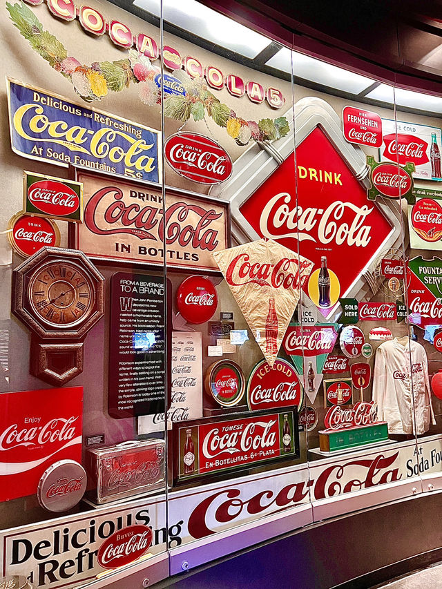 ［聖誕節🎄］World of Coca-Cola-紅色聖誕樹🥤