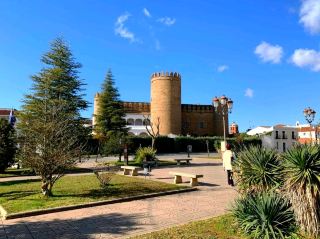 바다호스(Badajoz) 지방은 세르비아로 가는 중요한 관문입니다.