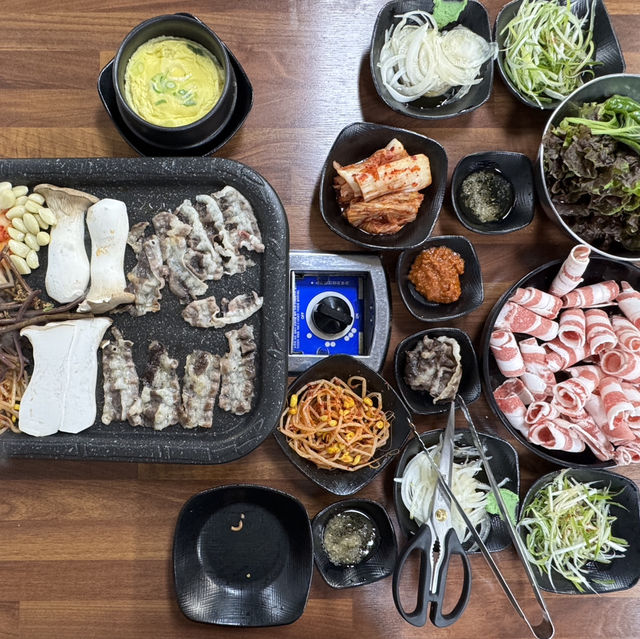 고성 무한리필 고기뷔페 황리갈비