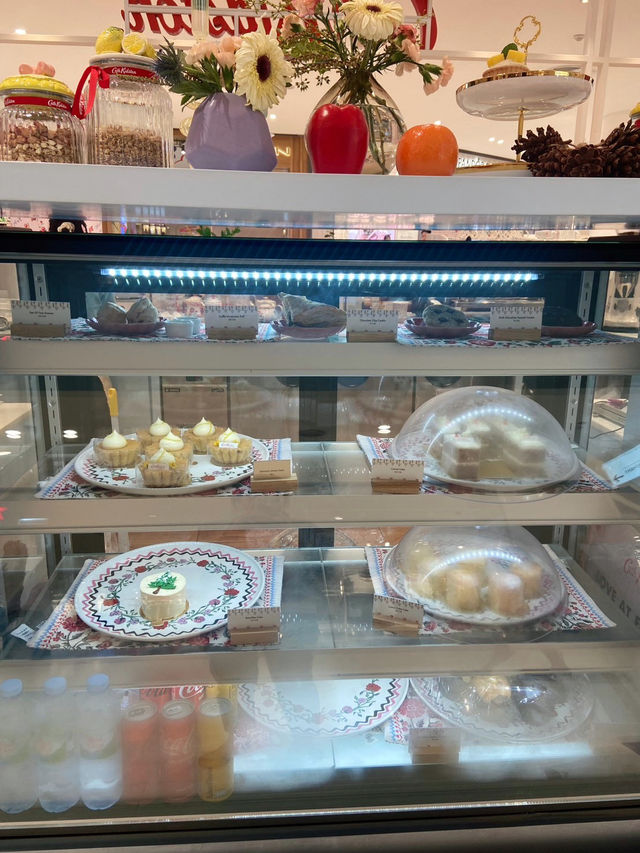 Kath Kidston Tea Room - The Mall บางกะปิ
