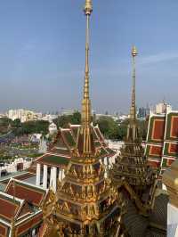 Tallest temple in Bangkok 😍