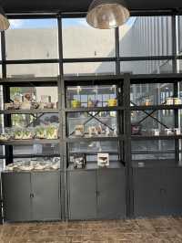 Sniff Roastery ร้านกาแฟสกลนคร