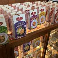【バンコク🇹🇭】超人気パッタイ店！ティップサマイ