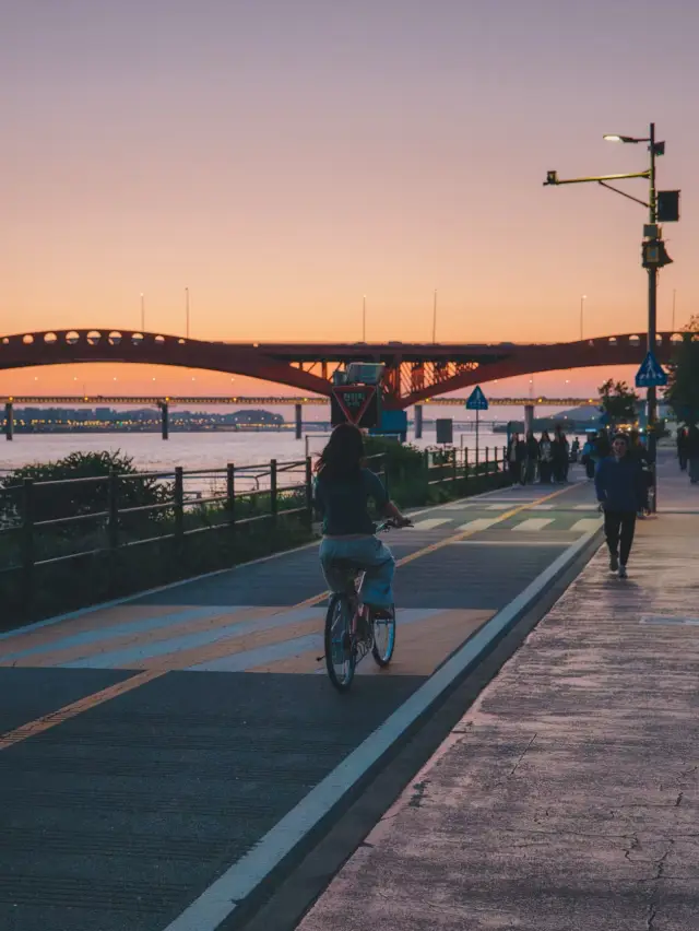 踏着單車看日落🥰首爾行程攻略❤️‍🔥