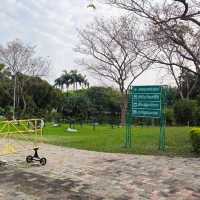 สวนหลวง ร.9