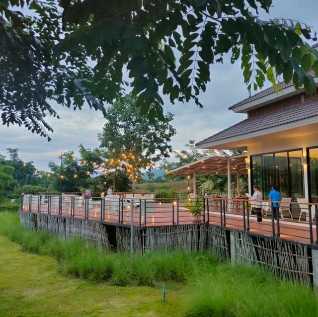 【ルーイ/タイ】畑の中のコテージ Phuruakeeree Resort