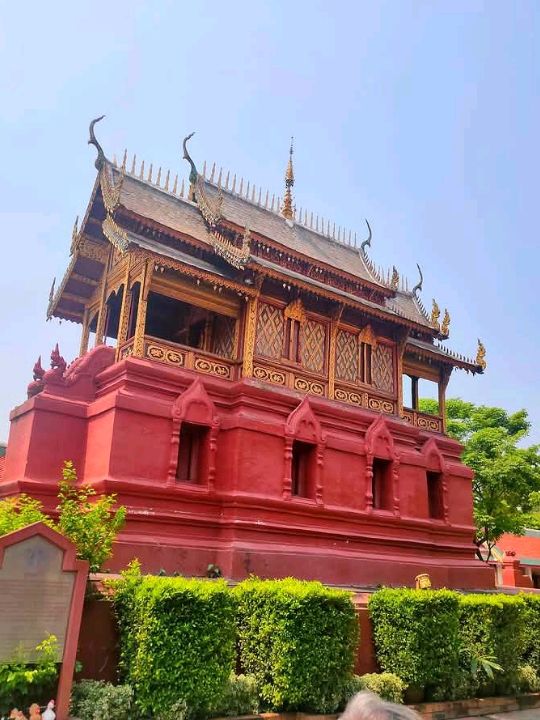 วัดคู่บ้านคู่เมืองลำพูน วัดพระธาตุหริภุญไชย✨️