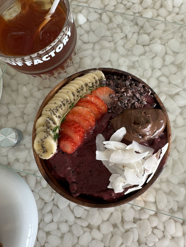【福岡カフェ】水が流れるテーブルがあるお洒落なカフェ☕️