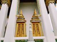 泰國曼谷湄南河畔著名古跡皇家寺廟景點：Wat Uthai Tharam，雄偉泰式寺廟建築群，適合打卡拍照📸