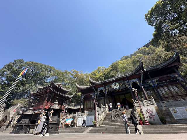 Chongqing - a city full of surprises and slopes! 
