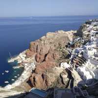 サントリーニ島（ギリシャ）– 青と白の絶景が広がるエーゲ海の宝石