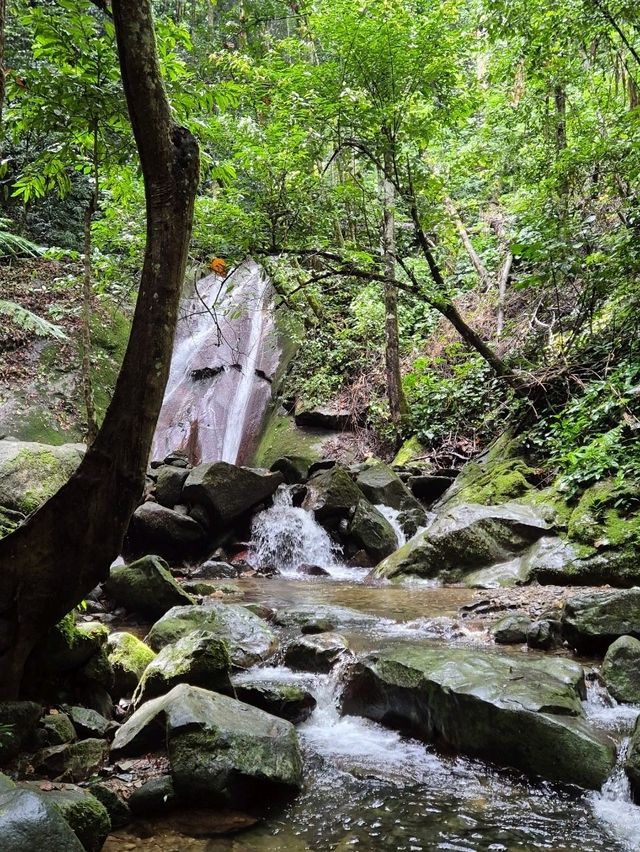 키나발루 산 폭포 : Kipungit Waterfall🇲🇾