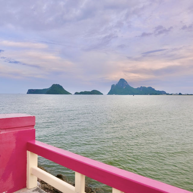 สะพานสราญวิถี แลนด์มาร์คอ่าวประจวบ
