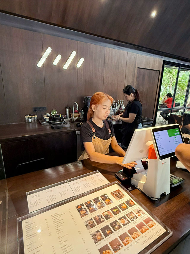 คาเฟ่ AME ที่กำลังมาแรงในสุพรรณบุรี 