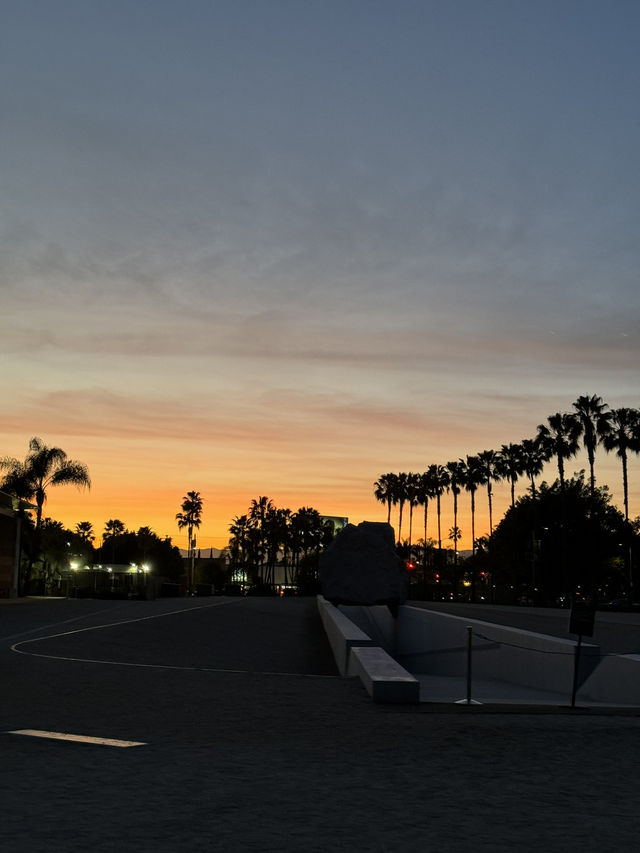 LA 여행 필수코스 “LACMA” 예술과 문화의 보물창고!