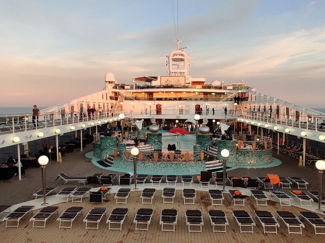 🌟🚢 MSC Glory Cruise Review: A Family Adventure at Sea! 🏝️🎉