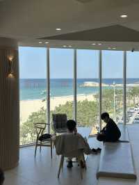 반짝반짝 빛나는 아름다운 삼척해변을 보며 🌅빵과 커피를 즐길 수 있는 삼척 카페여행가이드