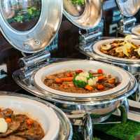 เต็มอิ่มกับมื้อเที่ยงในวันหยุดกับ Sunday Brunch