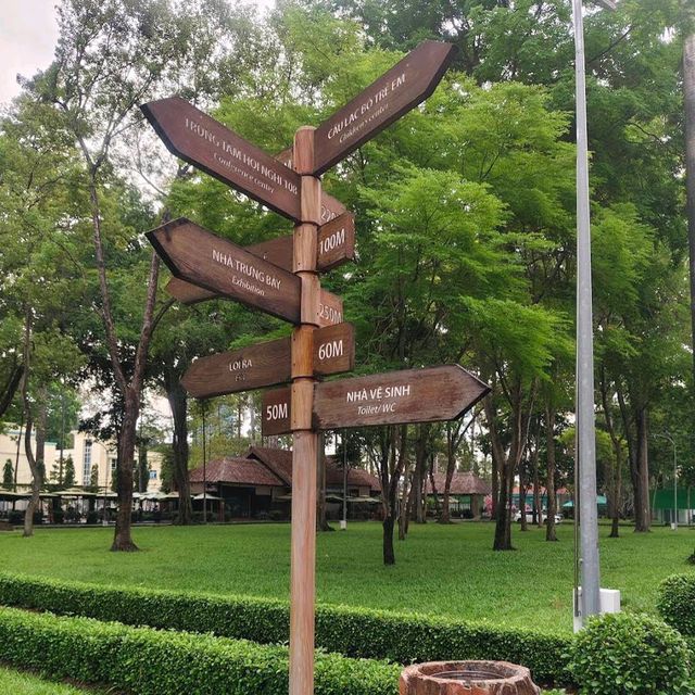 Independence Palace (Dinh Độc Lập)