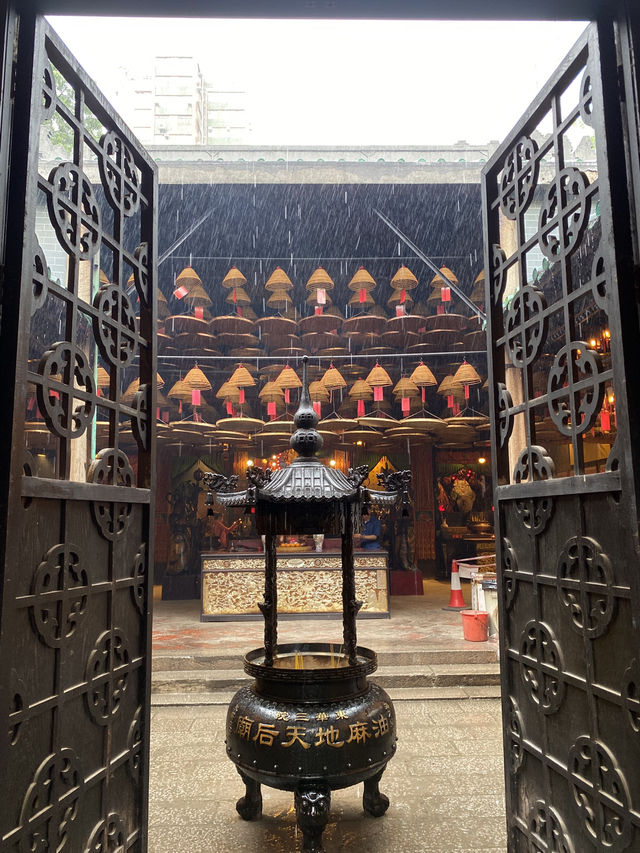 ไปไหว้พระ Yaumatei Tin Hau Temple HongKong 🇭🇰
