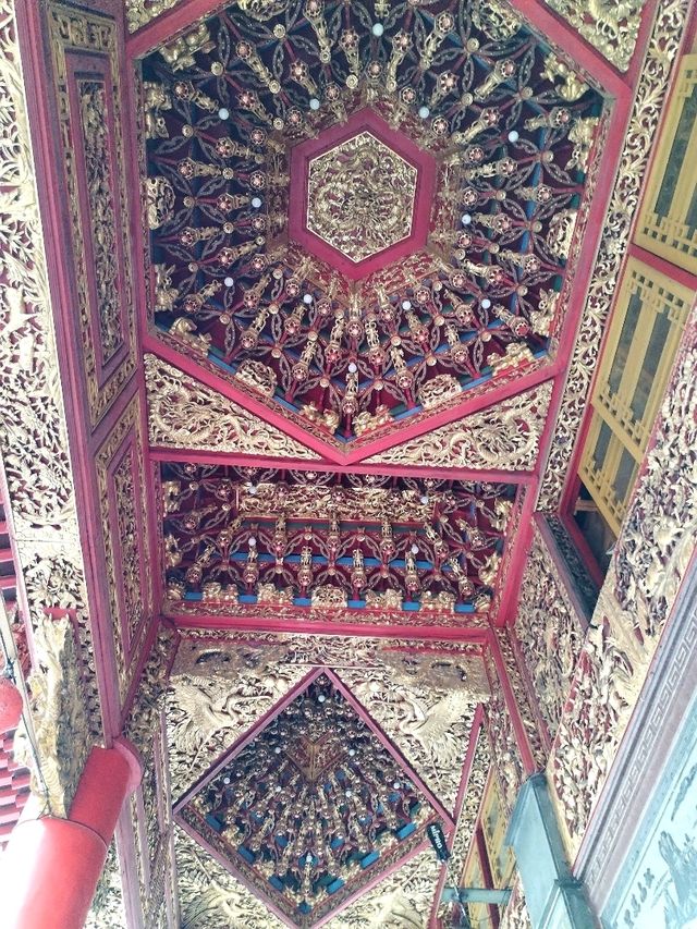 Orthodox Luermen Shengmu Temple