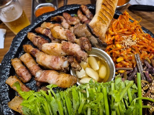 산장컨셉 고기구워주는 고깃집