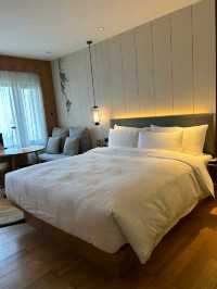 "LN Garden Hotel Guangzhou: Timeless Elegance in the Heart of the City"