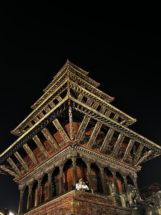 Bhaktapur Durbar square 13th century architecture 