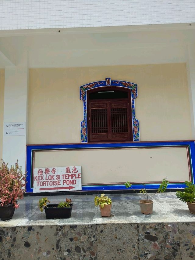 A Grand View, A Small Price: Penang’s Iconic Temple