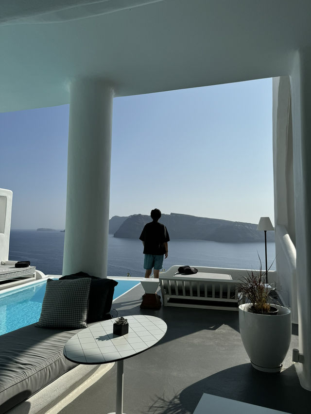 【ギリシャ🇬🇷】サントリーニ島の天国のようなホテル🏝️
