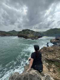 Timang Thrills: Rope, Waves & Brave Hearts