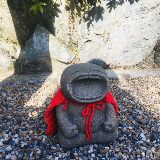 【京都】静かで鮮やかな寺院を参拝