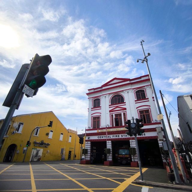 Stroll through the ancient city of Penang