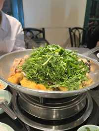 Hanoi’s Must-Eat 🍽️🥢 Chả Cá Thăng Long (6B/ 2D Đường Thành)