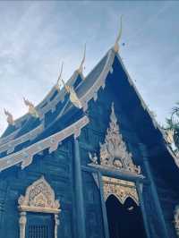 วัดพันเตาเป็นวัดเก่าแก่ สร้างด้วยไม้สักทองทั้งหลัง