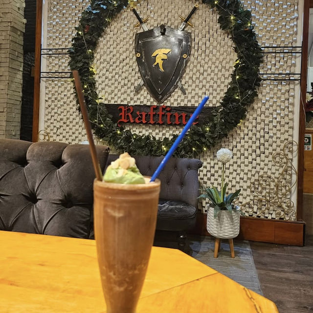  Raffine Café & The She’s House Wedding 