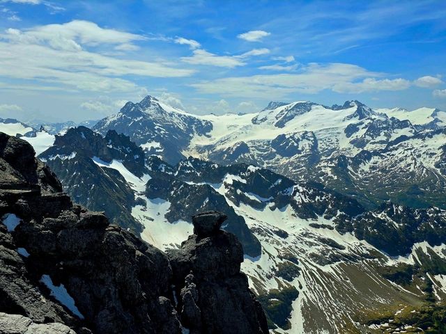 瑞士鐵力士山 (Titlis) 實在太美！
