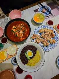 Yeon Jung ร้านอาหารเกาหลีสไตล์จีน