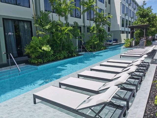 Four Points by Sheraton Phuket Patong Beach Resort