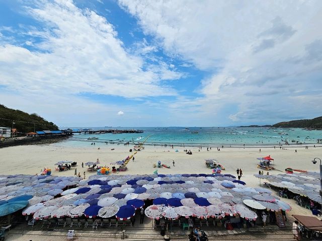 หาดตาแหวน เกาะล้าน