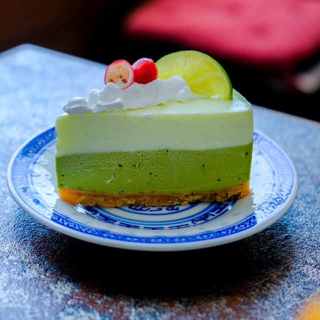 Xuan Cafe (轩•女皇烘焙): An IG-Worthy Oriental-Themed Café in Taman Sentosa, JB
