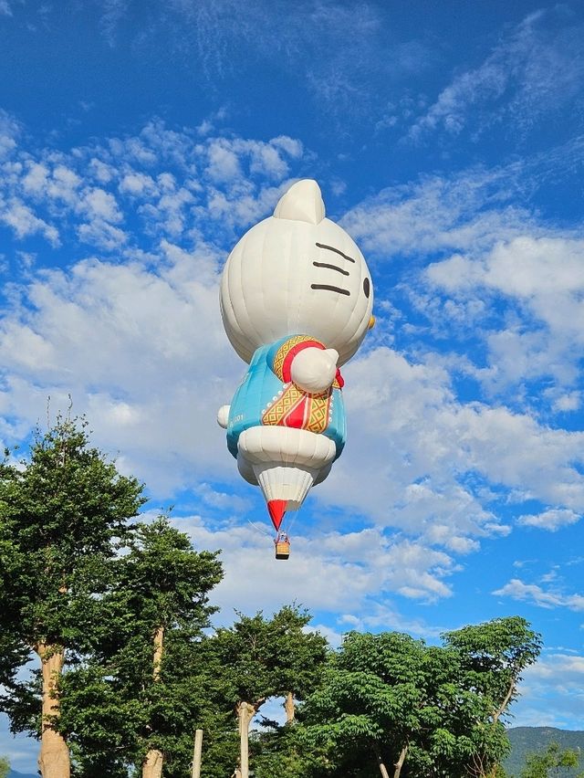 跟著熱氣球跑