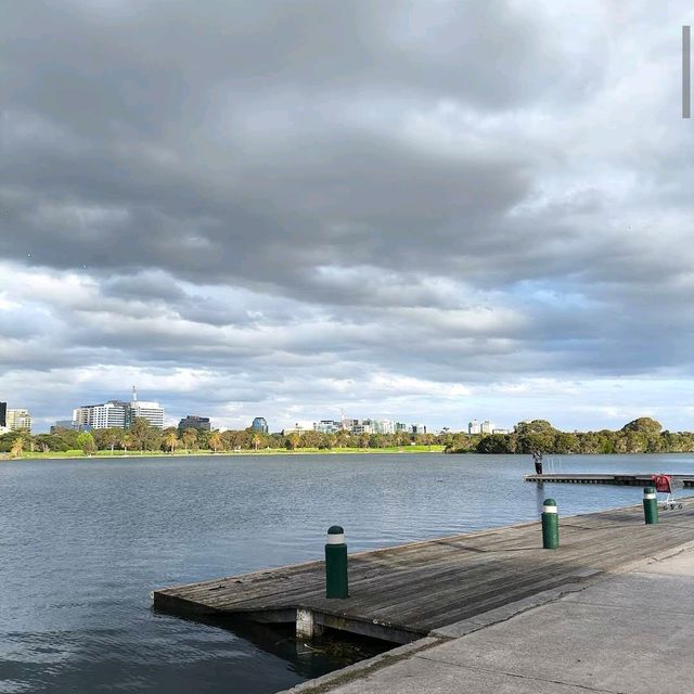 Albert Park Lake
