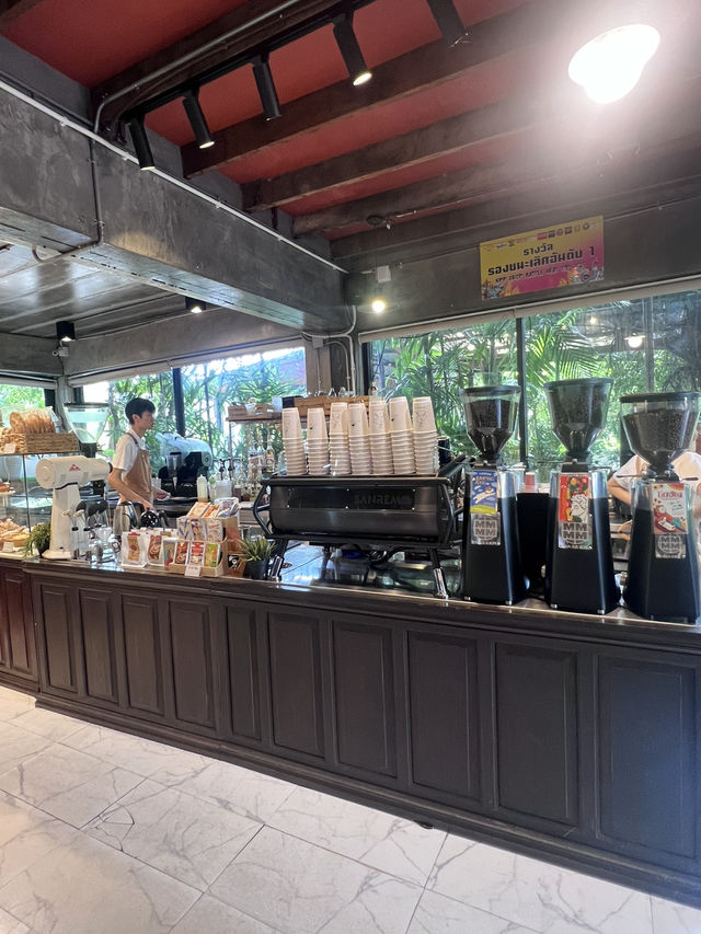 เถียงนา cafe