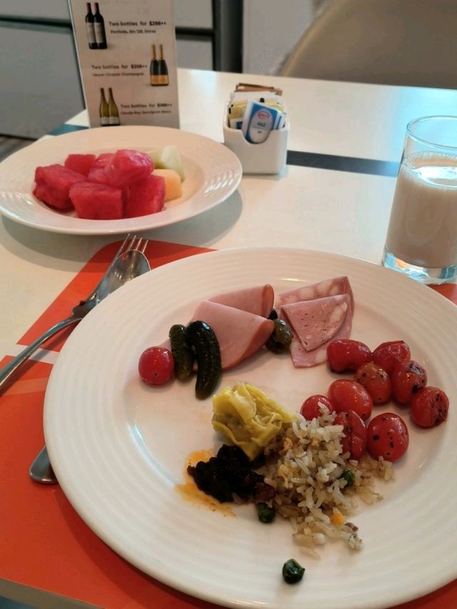 Smooth and Tasty Mornings at Shangri-La Singapore