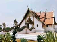 วัดภูมินทร์ น่าน ลอดใต้ท้องพญานาค