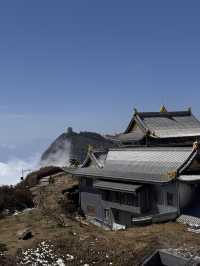 1 Day trip to the sacred Mt. Emei 
