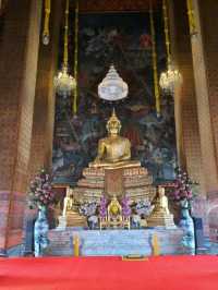 ไหว้พระ ขอพร ณ วัดกัลยาณมิตร วรมหาวิหาร
