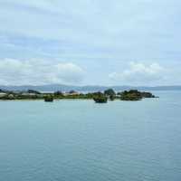 Kouri Island: Okinawa’s Tiny Paradise – A Solo Traveler’s Day Trip Dream"** 🌊🌴 